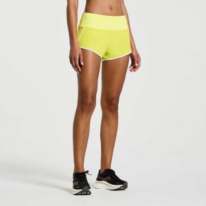 Yellow Saucony Outpace 2.5" Split Women's Shorts | USA NWTGFE